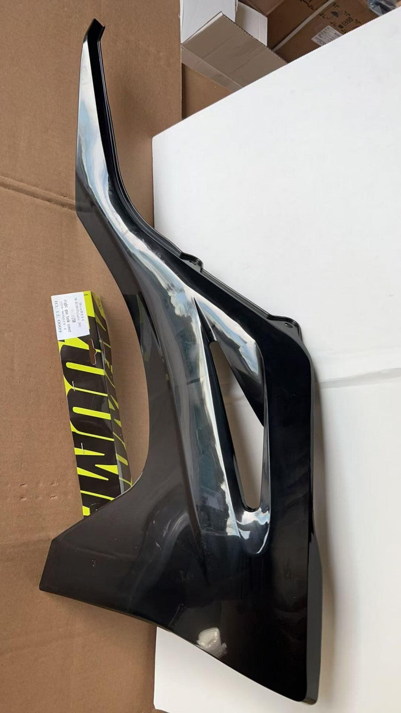 Right Gas Tank Cover