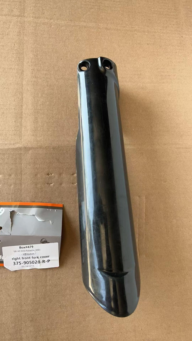 Right Front Fork Cover