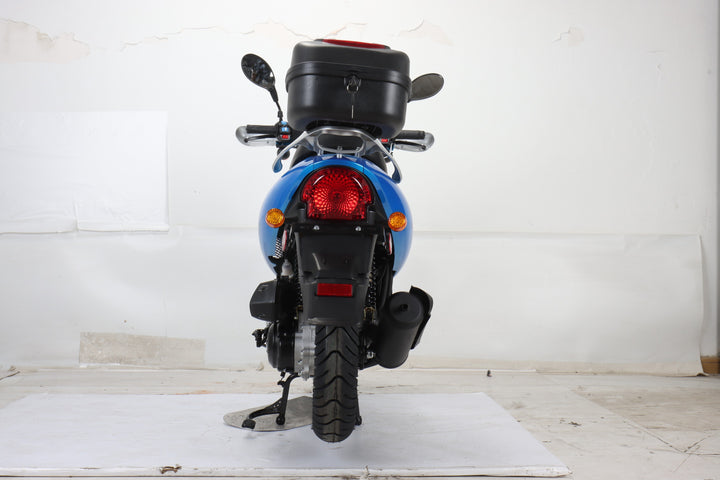Free Shipping! X-PRO Oahu 50cc Moped Scooter with 10in Aluminum Wheels, Rear Trunk! Electric/Kick Start! Large Headlight!