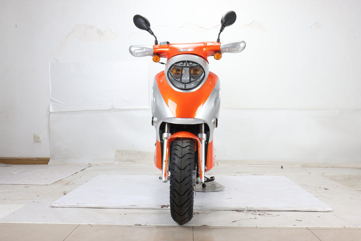 Free Shipping! X-PRO Oahu 50cc Moped Scooter with 10in Aluminum Wheels, Rear Trunk! Electric/Kick Start! Large Headlight!