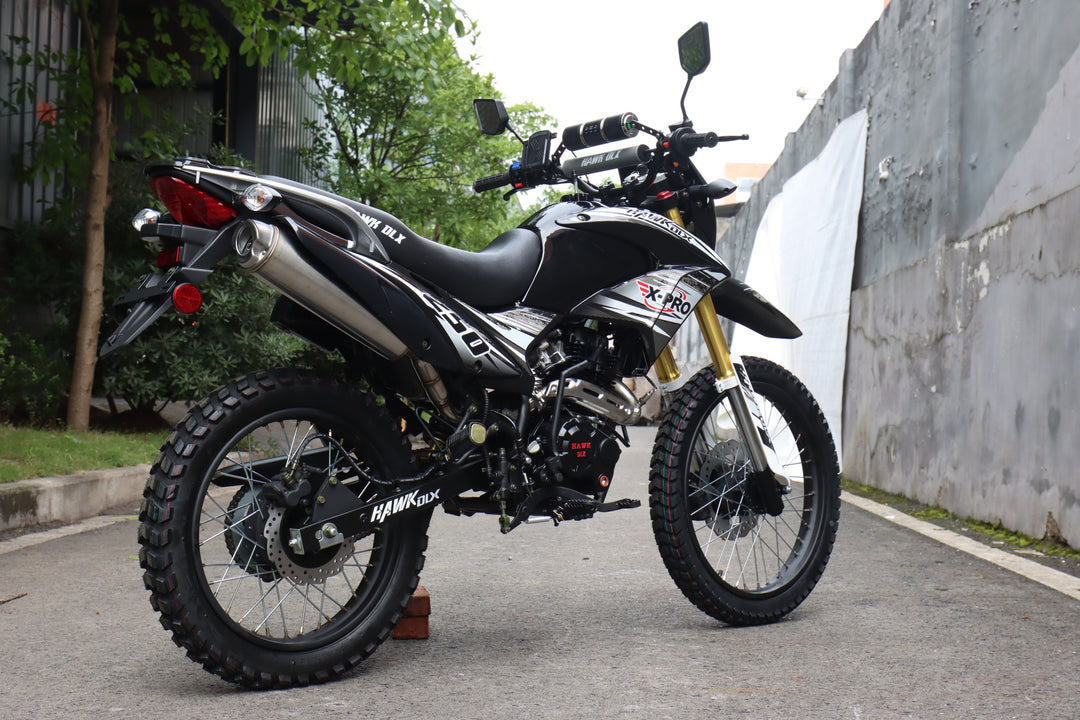 Free Shipping! X-PRO Hawk DLX 250 EFI Fuel Injection Motorcycle with 5-speed Manual Transmission and Electric/kick Start! Big 21in/18in Wheels! DOT Approved Street Legal!