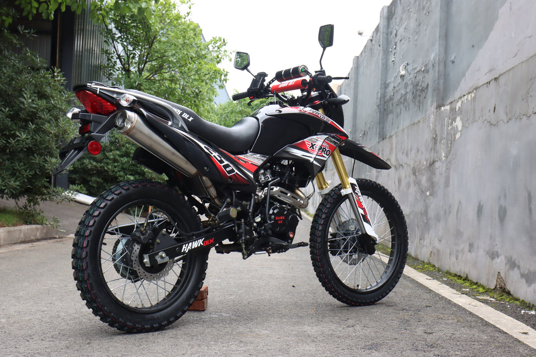 Free Shipping! X-PRO Hawk DLX 250 EFI Fuel Injection Motorcycle with 5-speed Manual Transmission and Electric/kick Start! Big 21in/18in Wheels! DOT Approved Street Legal!