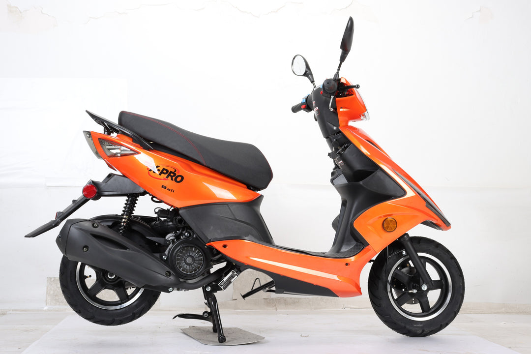 Free Shipping! X-PRO Bali 150cc Moped Scooter with 10in Wheels! Electric Start, Large Headlights!