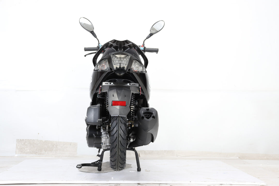Free Shipping! X-PRO Bali 150cc Moped Scooter with 10in Wheels! Electric Start, Large Headlights!