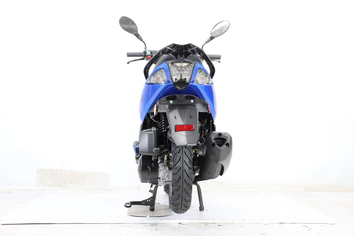 Free Shipping! X-PRO Bali 150cc Moped Scooter with 10in Wheels! Electric Start, Large Headlights!