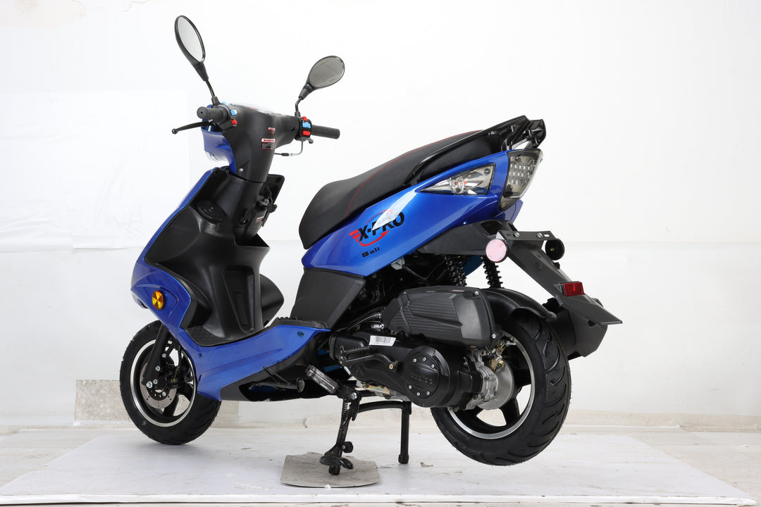 Free Shipping! X-PRO Bali 150cc Moped Scooter with 10in Wheels! Electric Start, Large Headlights!